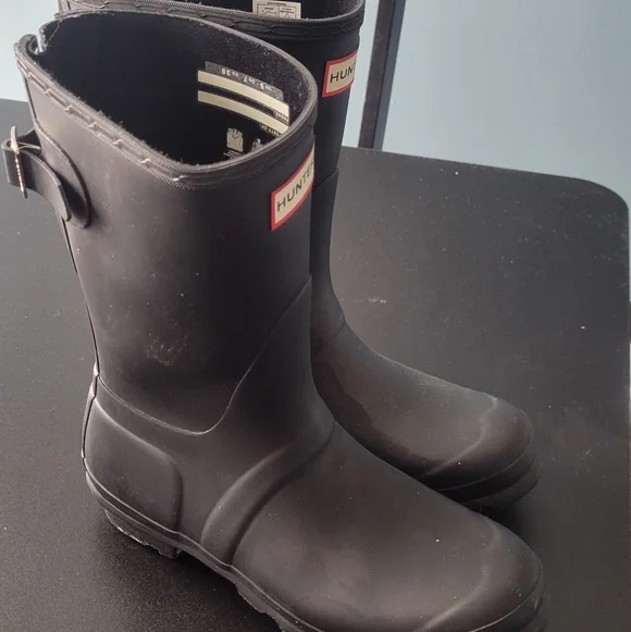 Matte Black HUNTER boots Size 7 - Picture 5 of 6